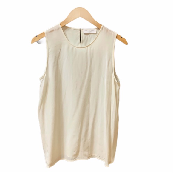 Everlane Tops - Everlane cream silk tank top sz 8